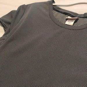 Workout top